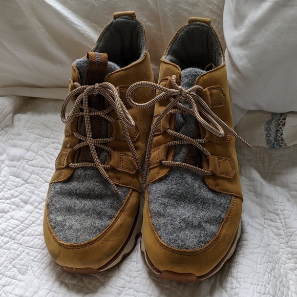 Sorel Kinetic Caribou Waterproof Boots Size 10 - Picture 2 of 8